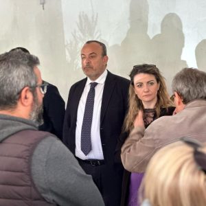 Sfrattati di Monterotondo, la Regione mette Zevi all'angolo: "Compri le case, gliele gestiamo noi"
