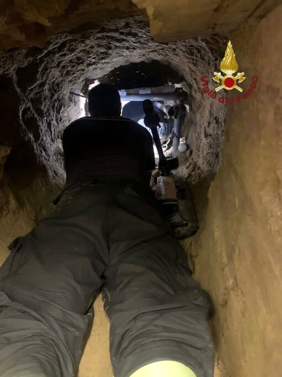 Un anno e mezzo per stanare la maldestra banda del tunnel: 5 arresti