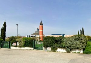 Due parrocchie del VI municipio si rifanno il look