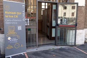 Stop a carte di identità, certificati e servizi online. Il Comune prova a risolvere il guasto informatico