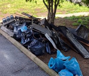 A Tor Bella Monaca 75 famiglie al buio dopo un incendio. Iniziati i lavori per sostituire impianti e contatori