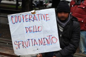 Straordinari non pagati, contratti pirata. Il “sistema dello sfruttamento" nelle coop sociali di Roma