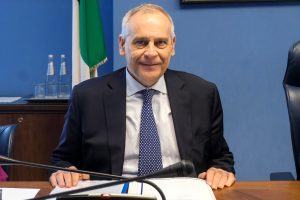 Terrorismo, il prefetto alza la guardia sugli eventi sportivi. Giovedì Olimpico blindato per Roma-Milan