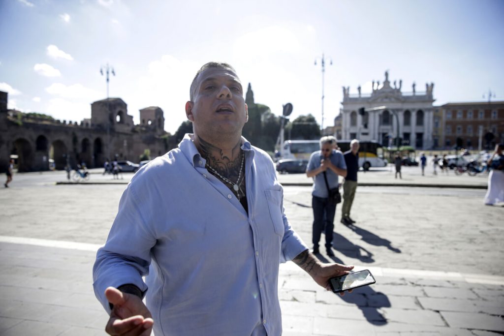 Assalto "nero" alla Cgil, arrestato militante di Forza Nuova: deve scontare 5 anni e 4 mesi