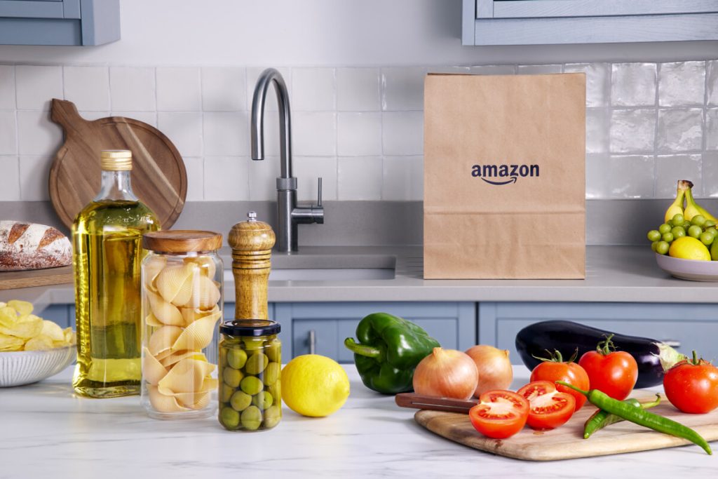 Boom della spesa on line a Roma. E ora Amazon apre il "supermercato" anche ai non iscritti a Prime