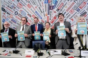 Europee, il ritorno di Ignazio Marino non spaventa gli smerigliani. Con il chirurgo in squadra AVS punta al 4%