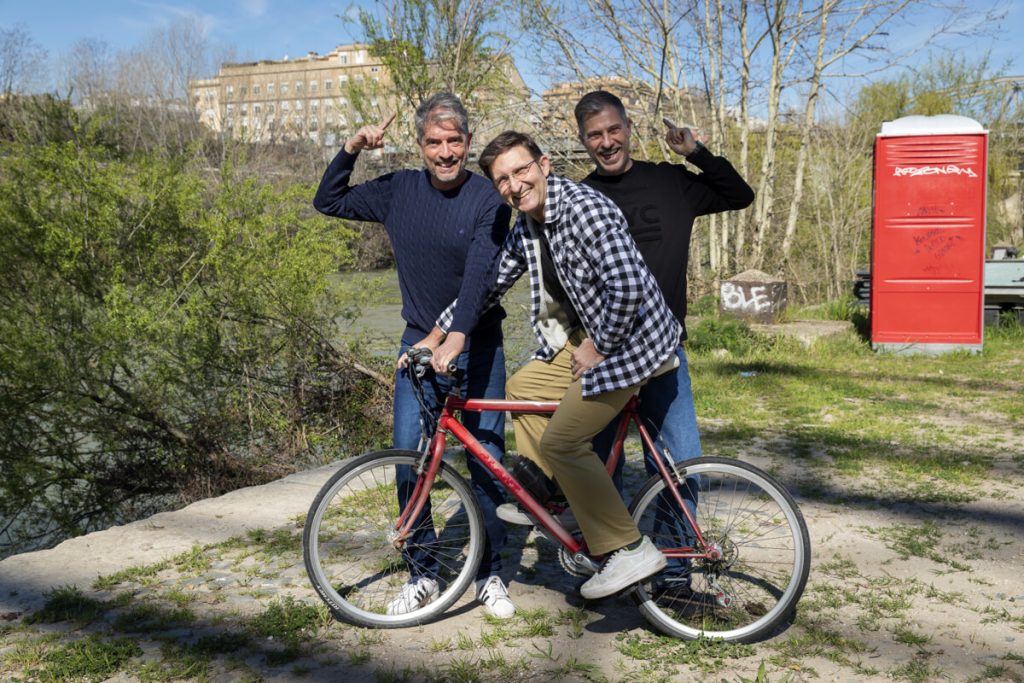Flash mob con Trio Medusa per una ciclabile sulla riva sinistra del Tevere