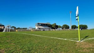 Terracina, gli insulti razzisti portano alla squalifica dello stadio Colavolpe: la sentenza del Giudice Sportivo