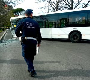 Incidente tra bus a Monte Mario, l'ipotesi del problema meccanico