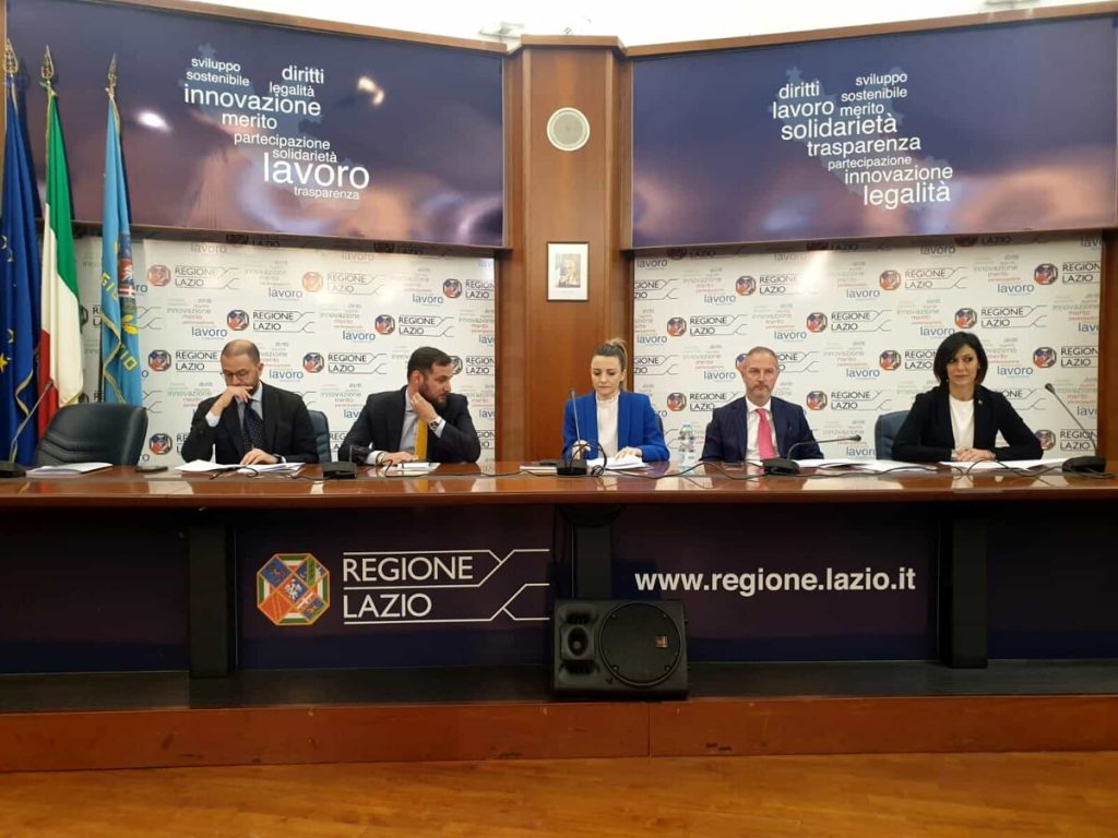 La destra compatta punta a sbloccare oltre 600mila condoni nel Lazio. Un "affare" da 3,6 miliardi di euro