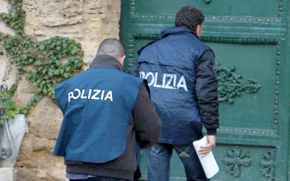 Carne putrefatta via posta all'ambasciatore d'Israele: indagato dipendente ministeriale