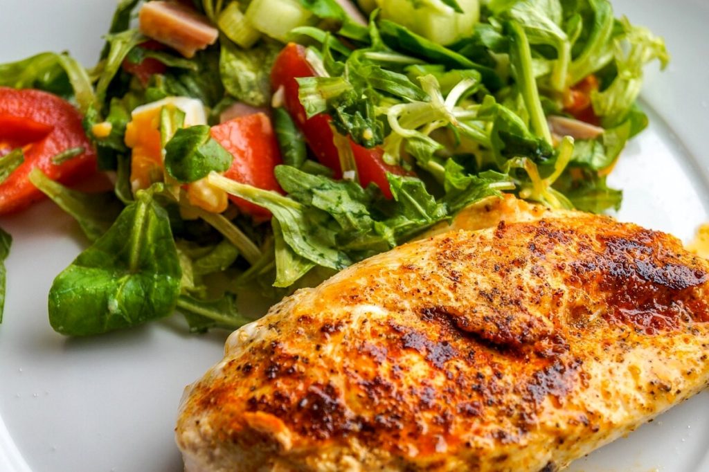 Vitamina B3, un eccesso può causare l'infarto. In quali alimenti si trova?