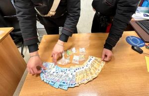 Crack e cocaina pronte per lo spaccio, in due in manette