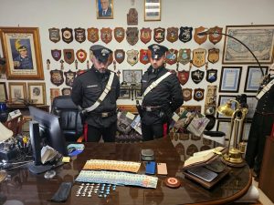 Il pusher sull'auto a noleggio, bloccato con la cocaina pronta per lo spaccio a domicilio