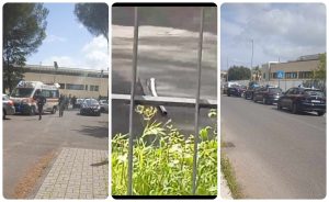 Uomo armato di spranga fuori da una scuola. Liceali costretti a barricarsi all'interno