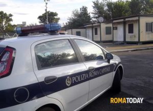 Portata in una baracca e fatta ubriacare, 14enne in ospedale. Accertamenti su possibili violenze