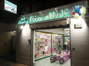 Monte Mario, chiude dopo 61 anni lo storico negozio "Zio Charly Giocattoli"