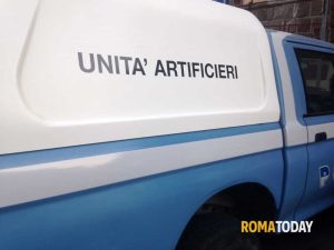 Allarme bomba all'università: artificieri sul posto