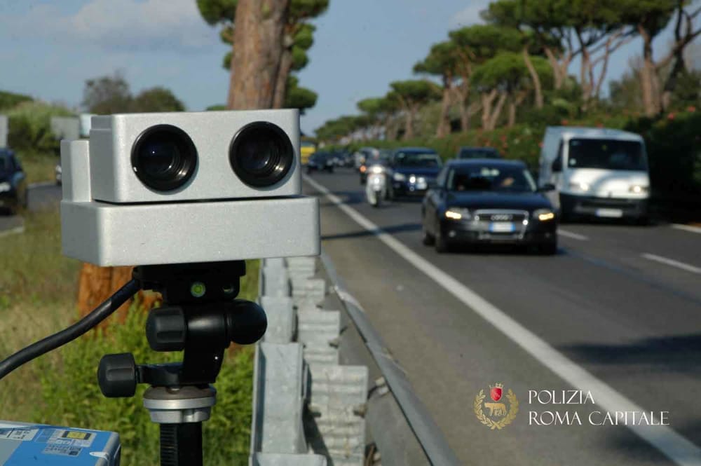 I romani non rallentano, gli autovelox hanno registrato 55mila violazioni della velocità in tre mesi