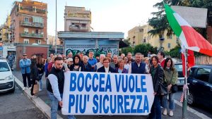 "Boccea vuole più sicurezza": cittadini in piazza e ora arrivano le sentinelle civiche