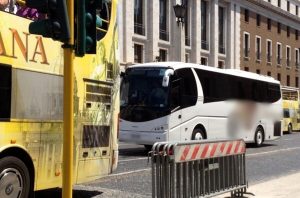 La Stazione Aurelia la soluzione alla sosta selvaggia dei bus turistici