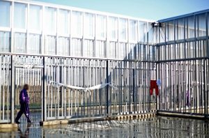 Cpr Ponte Galeria, un lager senza speranza dove l'umanità è annullata