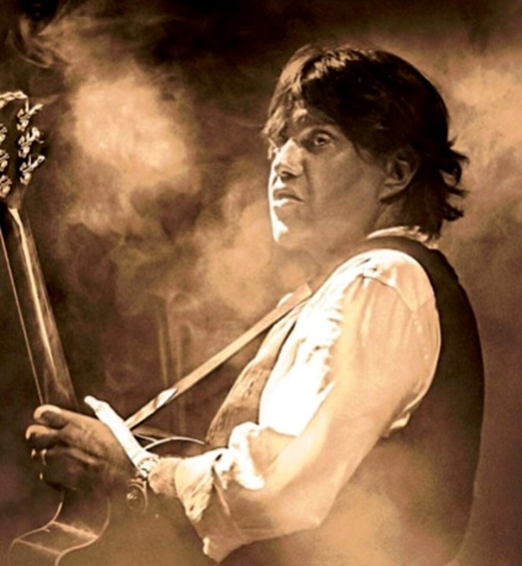 Cristiano De Andrè omaggia il padre Fabrizio a Rock in Roma 2024