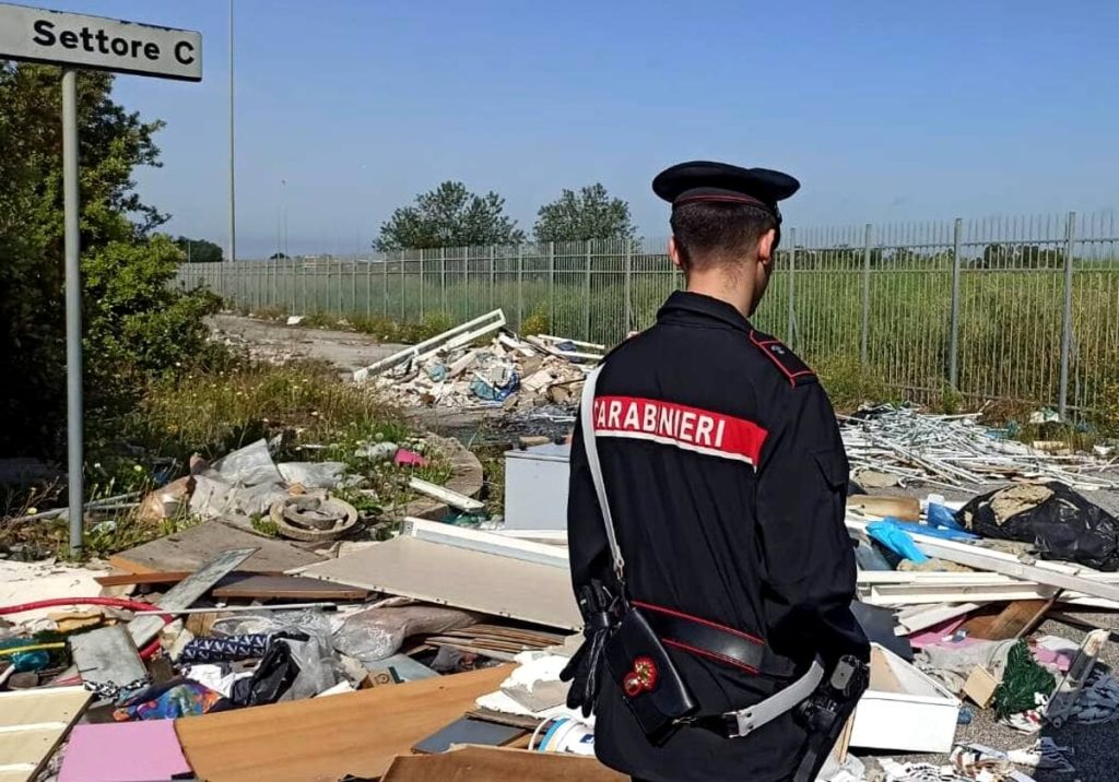 Una discarica abusiva nella zona della nuova Fiera di Roma: sequestrata un'area di 3000 metri quadrati
