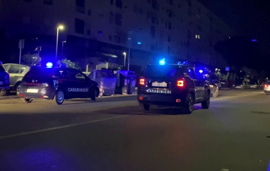 Spari a Tor Bella Monaca, gambizzato un uomo. "È il ponte con albanesi e calabresi"
