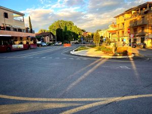 Largo Bedeschi, lavori fermi e rabbia dei residenti: "Ci servoni i parcheggi"