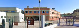 Scritte omofobe, minacce e disegni inneggianti al nazismo contro tre docenti di un liceo di Roma