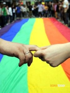 Omofobia, oltre 6mila richieste di aiuto a Roma e nel Lazio. In aumento le rapine violente