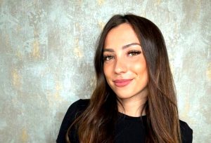 Michela Andretta morta a 28 anni dopo un'operazione, tre medici della clinica indagati