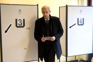 Piero Fassino, il caso dei furti in aeroporto: le testimonianze e l'informativa in procura