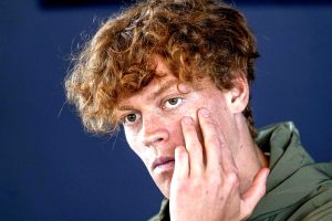 Sinner salta gli Internazionali d'Italia: "Fa male a me e ai tifosi. Binaghi: "Una coltellata a freddo"
