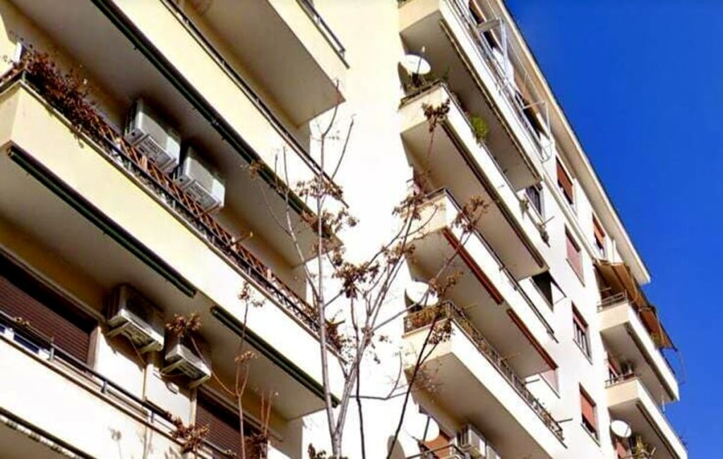 L'acqua torna, ma solo per 24 ore: in via Gino Capponi è ancora emergenza