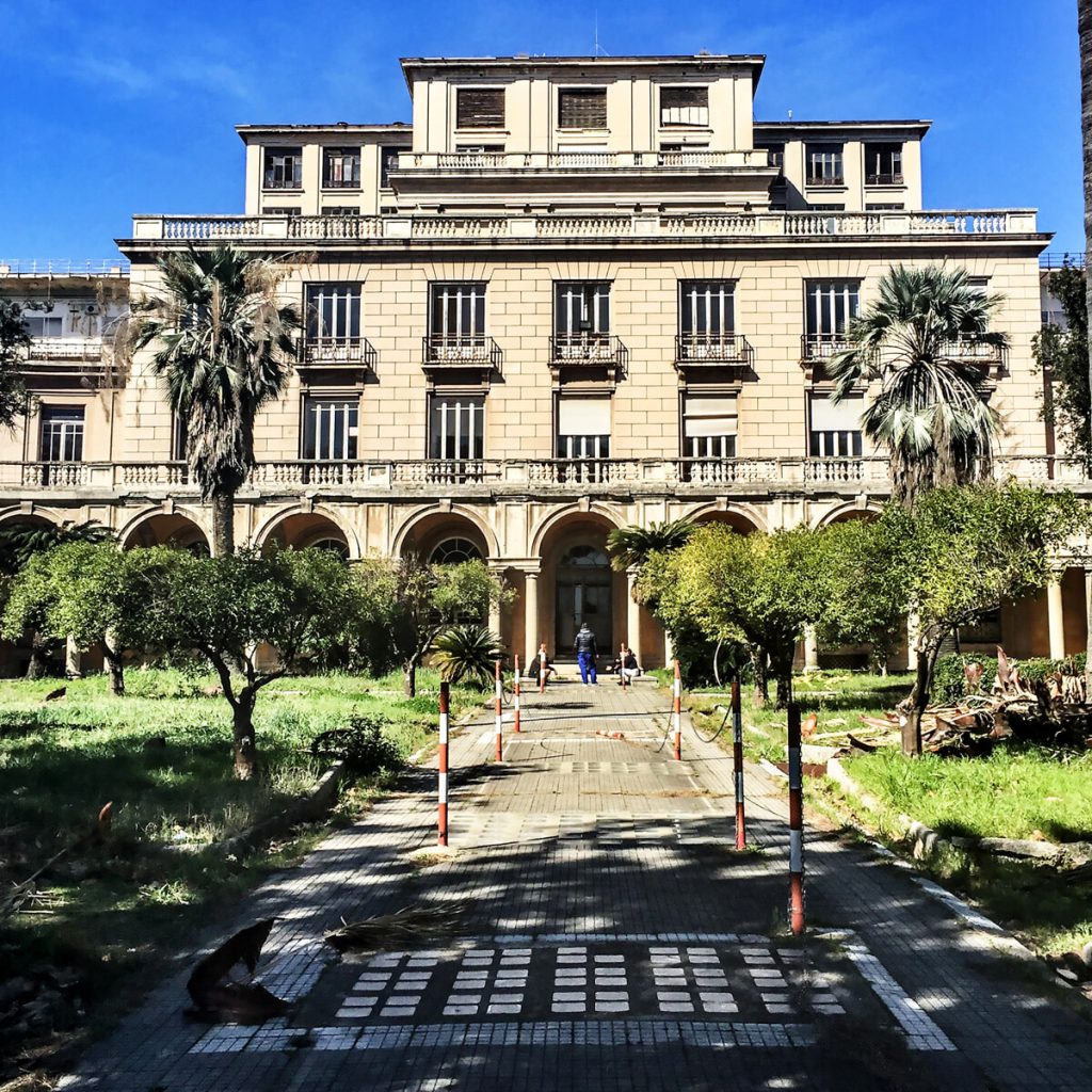 Ex Forlanini, così il governo sta vendendo un pezzo di Roma (e di sanità pubblica) al Vaticano