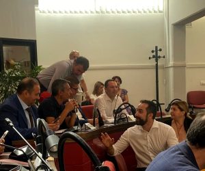 Servizi essenziali a rischio per la carenza di personale, l'assessore delle Torri minaccia le dimissioni