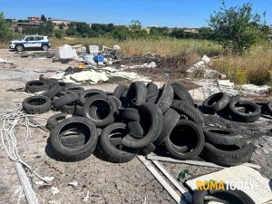 Rifiuti speciali e pericolosi sulla Pontina Vecchia: sequestrata discarica abusiva