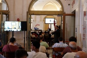 Rolex da ventimila euro, partecipanti giovanissimi. Vi porto a un'asta dell'ex Banco dei Pegni