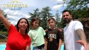 "MammaGiulia, FigliaChiara, PapàAntonio e FiglioDiego" a Cinecittà World