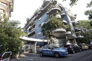 Uccise la moglie a colpi di pistola, condannato all'ergastolo