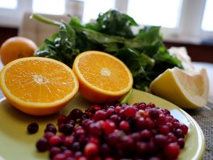 Tutti i cibi che fanno abbronzare in fretta