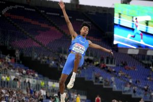 Mattia Furlani vince l'argento nel salto in lungo