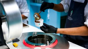 A Roma apre una nuova gelateria coi gusti dedicati ai quartieri della città (e prodotti live)