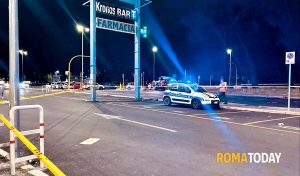 Incidente a Roma: 24enne sul monopattino muore dopo uno scontro con un'auto