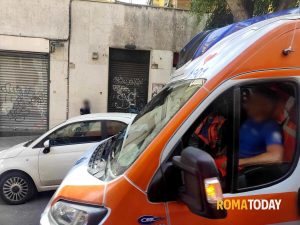 Lite in un appartamento: ferita una donna