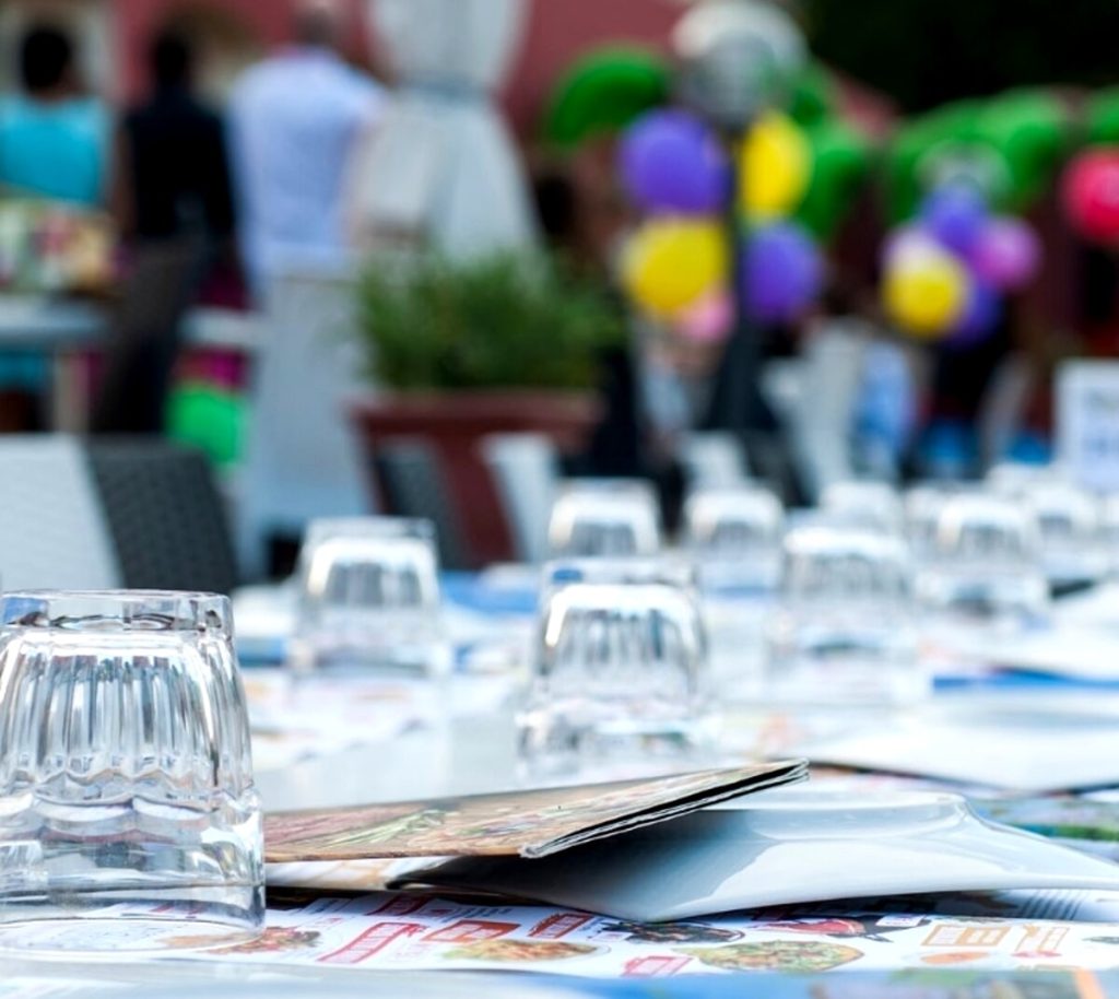 Monteverde, sigilli al ristorante. Il titolare sui social: "Le risate dei bimbi danno fastidio. Troppo esposti ricevuti"