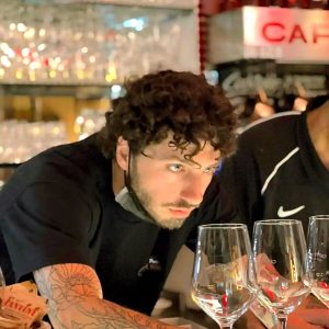 Una targa per Marco Filomeno al parco Francesco Cozza. Il 30enne è morto a maggio sulla via del Mare