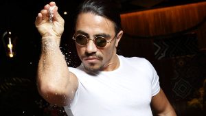 Nusret apre a Roma. Ecco dove Salt Bae inaugurerà il suo primo ristorante italiano